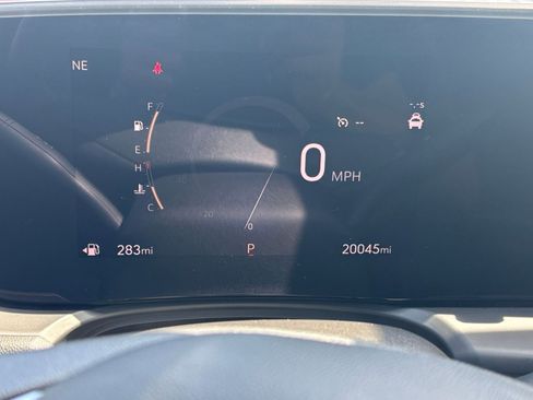 Used 2025 Buick Encore GX Preferred FWD image 35