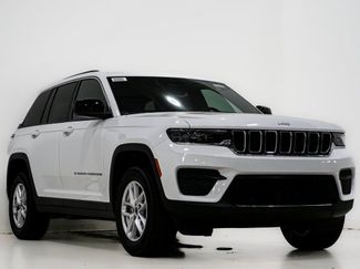 New 2025 Jeep Grand Cherokee Laredo X w/ Luxury Tech Group I video 1