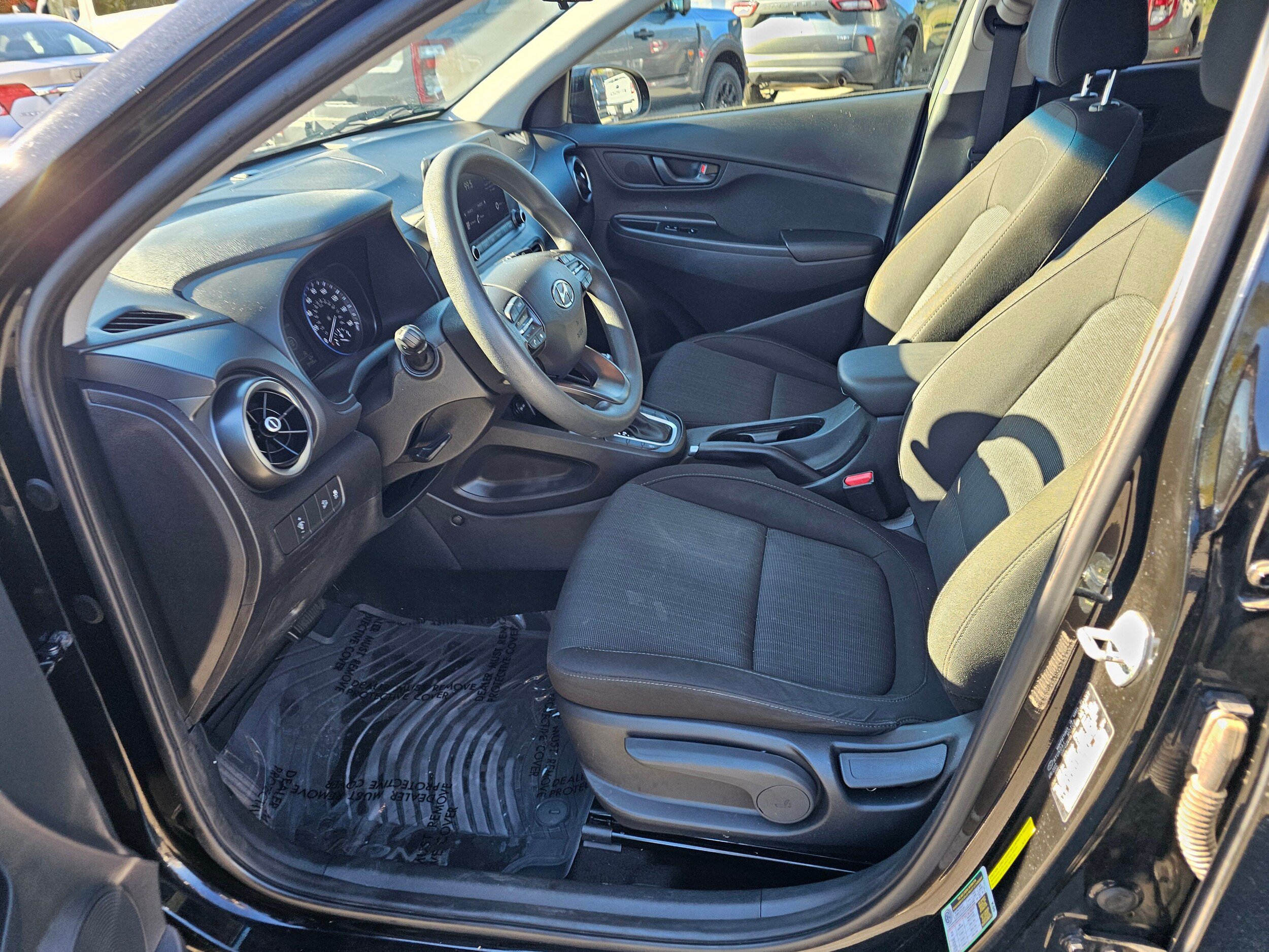 Used 2022 Hyundai Kona SEL w/ Cargo Package AWD/4WD image 21