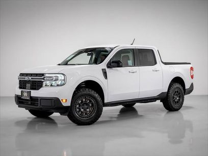 New 2024 Ford Maverick Lariat