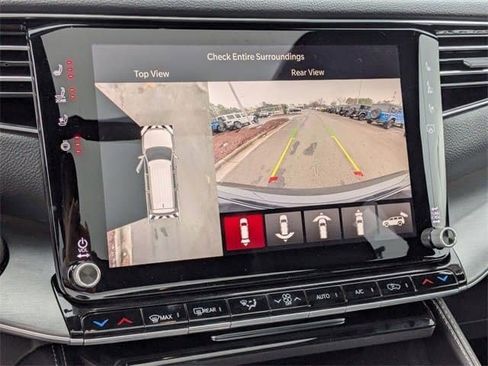 New 2026 Jeep Grand Wagoneer L 4WD w/ Premium Group I image 12