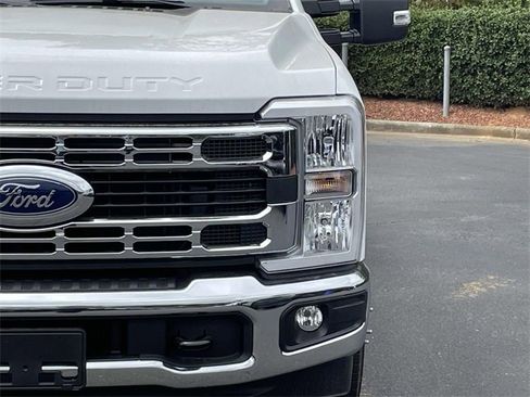 New 2025 Ford F350 XL w/ XL Chrome Package image 29