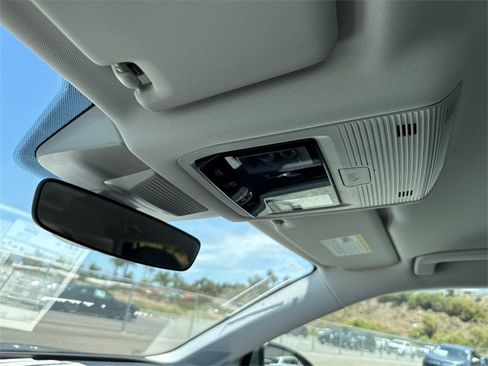 New 2025 Volkswagen Tiguan S image 39