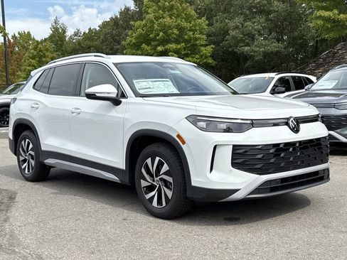 New 2025 Volkswagen Tiguan S image 7