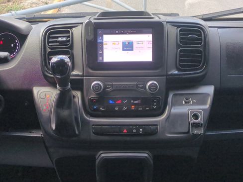 Used 2023 RAM ProMaster 2500 image 18