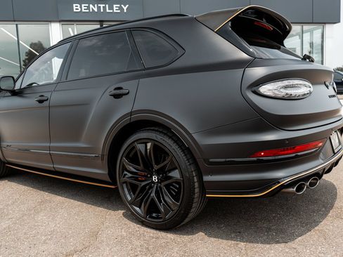 Used 2026 Bentley Bentayga Speed AWD/4WD image 9