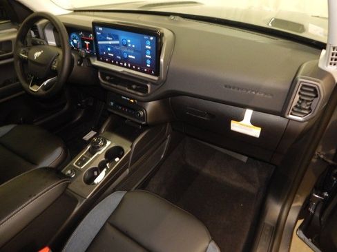 New 2025 Ford Bronco Sport Outer Banks w/ Outer Banks Tech Package+ image 19