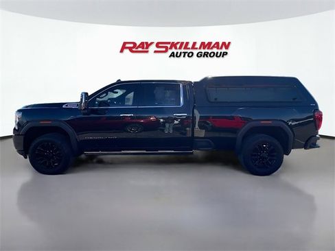 Used 2021 GMC Sierra 3500 Denali w/ Denali Black Diamond Edition image 4