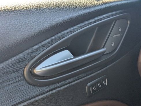 Used 2021 Alfa Romeo Stelvio Sprint w/ Nero Edizione image 23