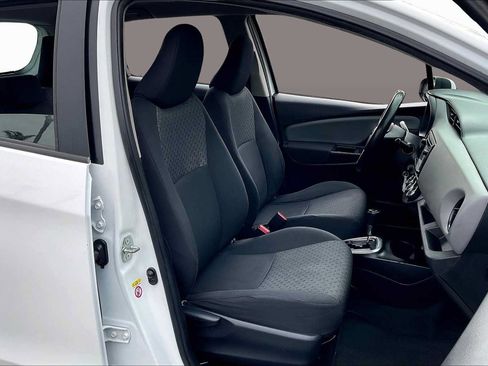 Used 2015 Toyota Yaris L FWD image 8