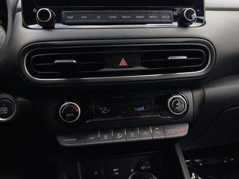 Used 2023 Hyundai Kona Limited w/ Cargo Package image 19