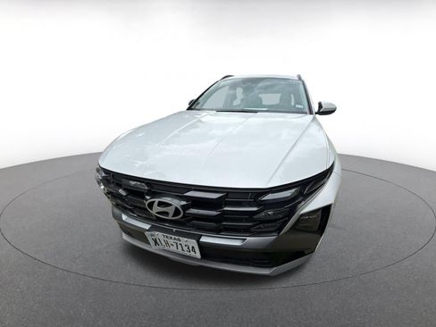 Used 2026 Hyundai Tucson SEL FWD image 3