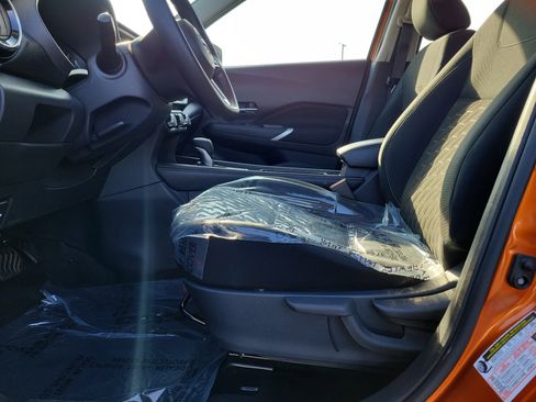 Certified 2023 Nissan Kicks SV image 16