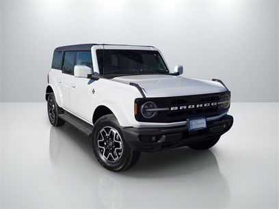New 2025 Ford Bronco Outer Banks