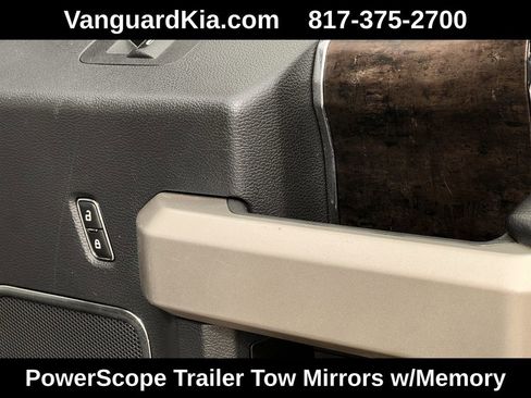 Used 2022 Ford F250 Lariat w/ Lariat Value Package AWD/4WD image 31