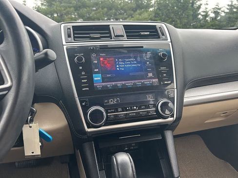 Used 2019 Subaru Legacy 2.5i Premium AWD/4WD image 21