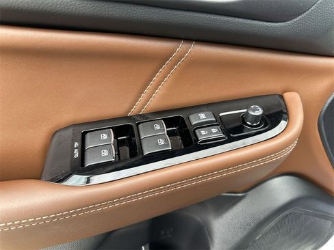 Used 2019 Subaru Outback 3.6R Touring image 13