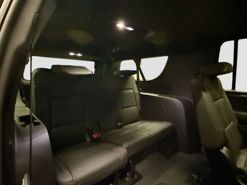 New 2026 Chevrolet Suburban High Country image 34