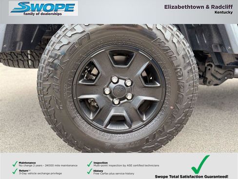 Certified 2021 Jeep Gladiator Mojave w/ Cold Weather Group image 12