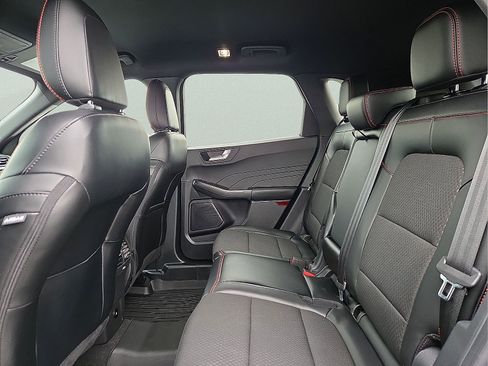 Used 2024 Ford Escape ST-Line w/ Tech Pack #1 image 10