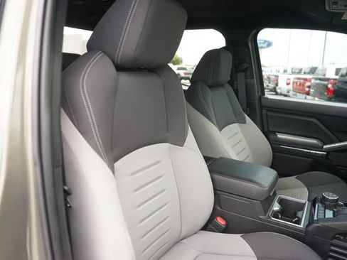 Used 2024 Toyota Tacoma TRD Off-Road AWD/4WD image 19