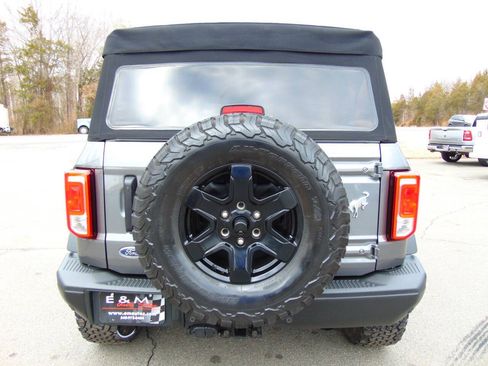 Used 2022 Ford Bronco Black Diamond AWD/4WD image 4