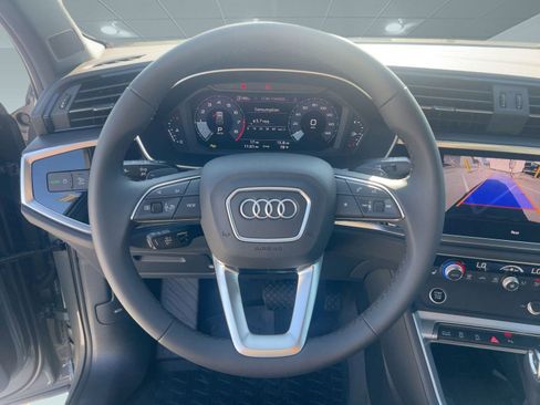 New 2025 Audi Q3 2.0T Premium image 17