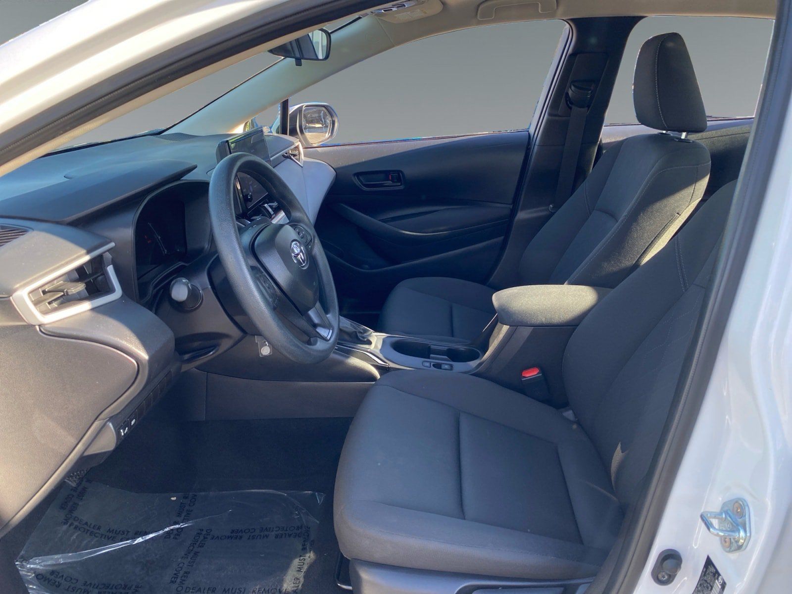 Used 2026 Toyota Corolla LE FWD image 9
