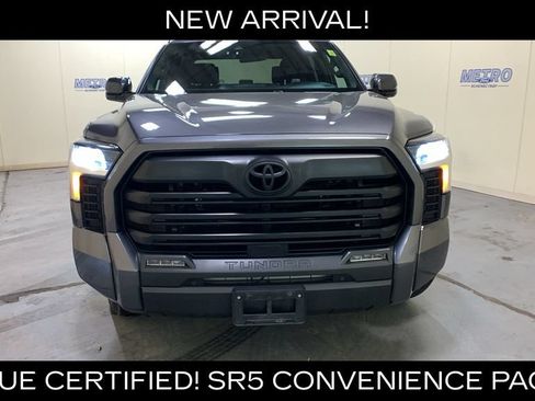 Used 2025 Toyota Tundra SR5 w/ SR5 Convenience Package AWD/4WD image 8