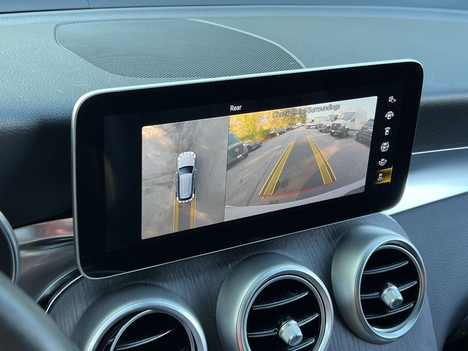 Certified 2020 Mercedes-Benz GLC 300 4MATIC image 24