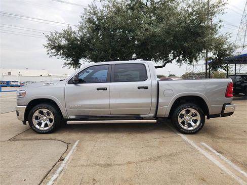 Used 2025 RAM 1500 Lone Star image 4