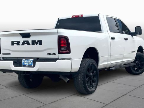 Used 2025 RAM 2500 Big Horn AWD/4WD image 13
