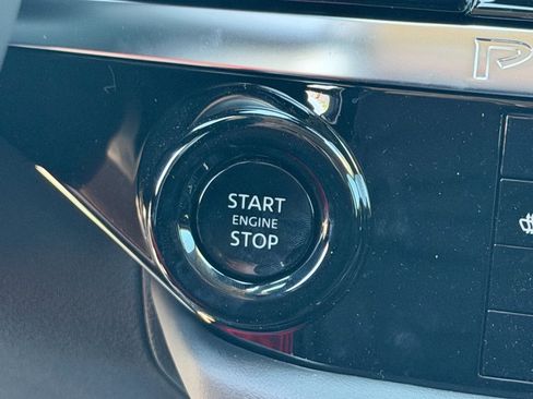 New 2026 Nissan Pathfinder SL AWD/4WD image 29