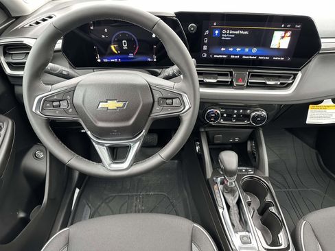 New 2026 Chevrolet TrailBlazer LT w/ Convenience Package image 8