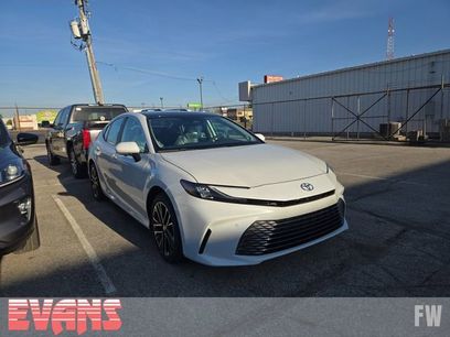 New 2026 Toyota Camry XLE w/ Premium Plus Package