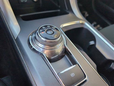 Used 2020 Ford Fusion SE image 14