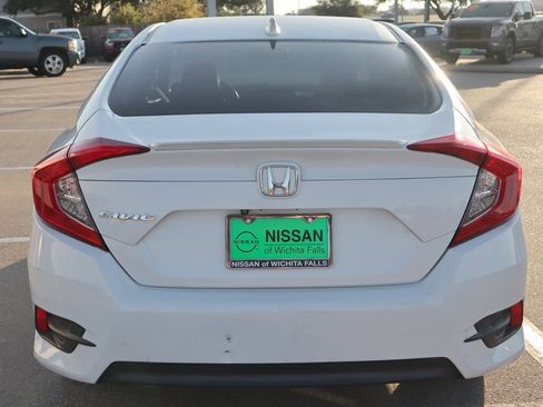 Used 2017 Honda Civic EX-L image 7