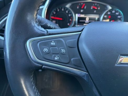 Used 2018 Chevrolet Malibu LT image 35