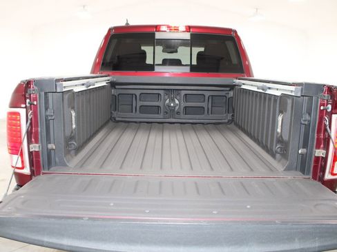 Used 2017 RAM 1500 Laramie Longhorn image 17