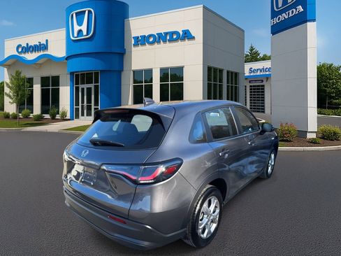 Certified 2025 Honda HR-V LX image 6