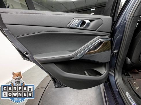 Used 2022 BMW X6 xDrive40i w/ M Sport Package AWD/4WD image 30