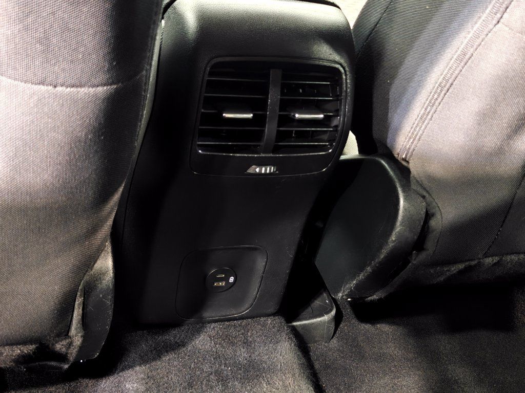 Used 2022 Ford Escape SE AWD/4WD image 25