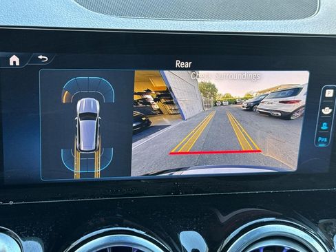 New 2025 Mercedes-Benz GLB 250 250 image 23