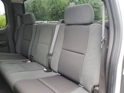 Used 2009 Chevrolet Silverado 1500 LT w/ Power Pack Plus RWD image 11