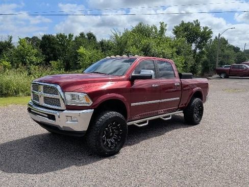 Used 2015 RAM 2500 Laramie w/ Convenience Group AWD/4WD image 1