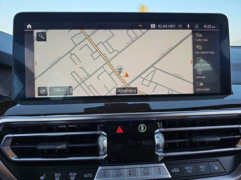 Used 2024 BMW X3 sDrive30i w/ Premium Package image 22