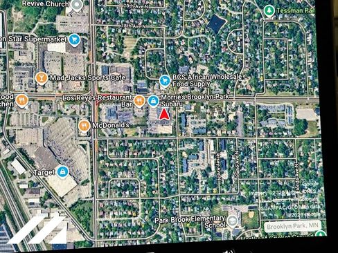 Used 2023 Tesla Model Y Long Range image 14