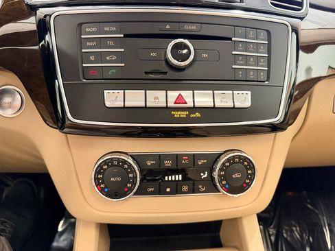 Used 2018 Mercedes-Benz GLE 350 image 43