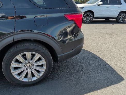 Used 2020 Ford Explorer Limited w/ Class III Trailer Tow Package AWD/4WD image 21