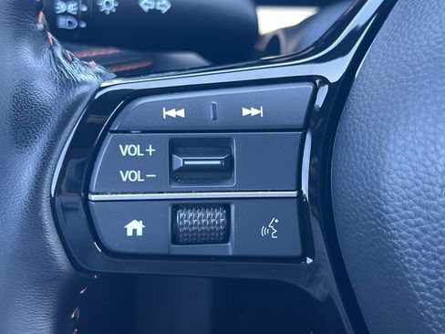 Certified 2026 Honda HR-V Sport image 9
